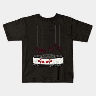 Dessert - spider cheesecake Kids T-Shirt